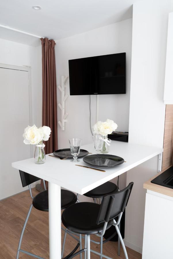 Little Mama 80 Meters From Public Parking Rapp Apartment